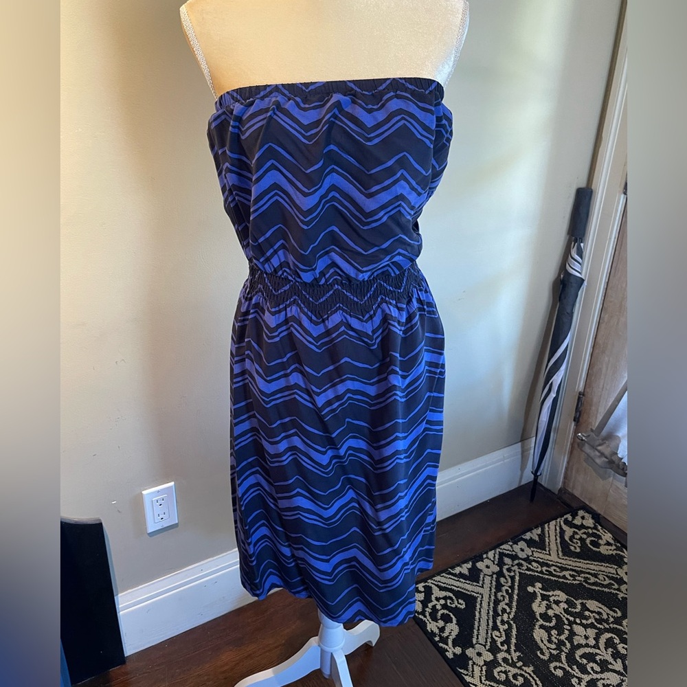 Gap, Blue Chevron Strapless Dress Size L